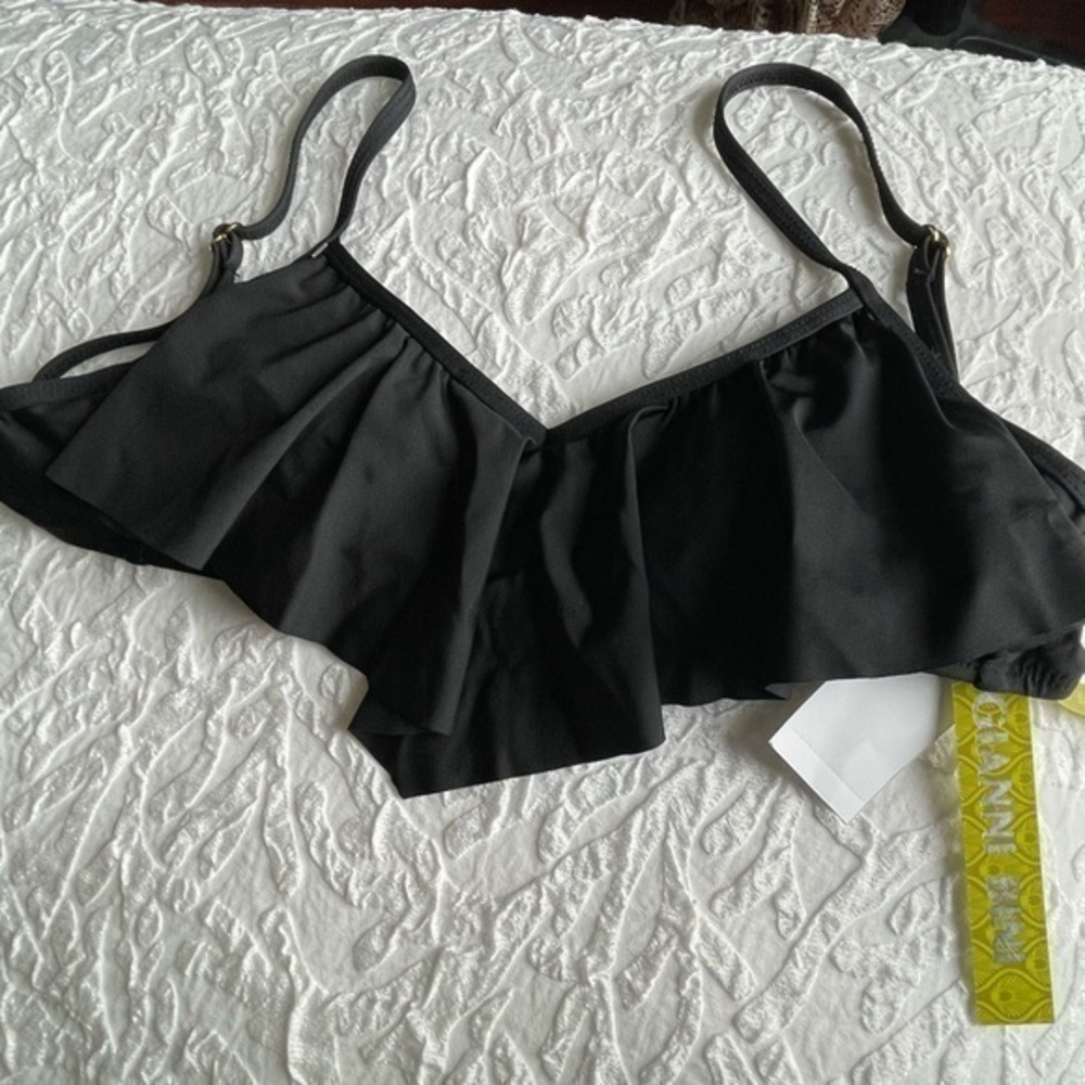 Gianni Bini Bikini Ruffle SwimTop - Black - Small